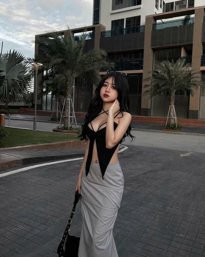 lê kim loan bikini tự nhiên phong cách