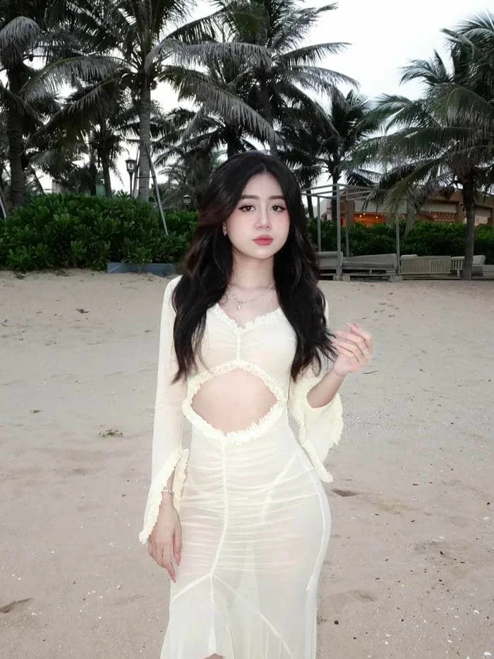 chụp ảnh Lê Kim Loan bikini sexy cực ấn tượng (2)